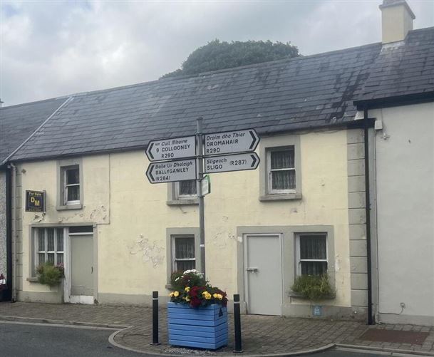 Ballintogher Village, Sligo Town, Sligo