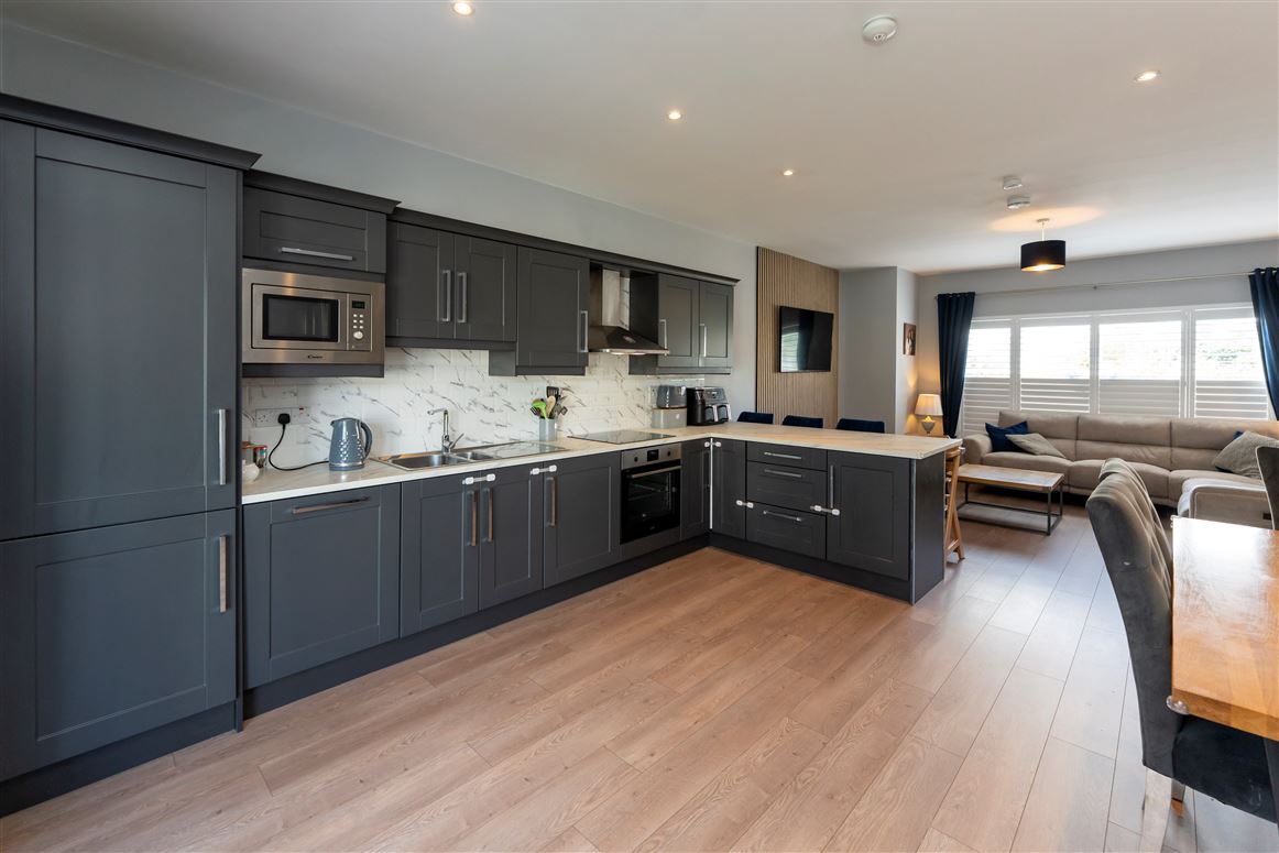 37 Cluain Aoibh, Clarina, Limerick 37 Cluain Aoibh, Clarina, Limerick