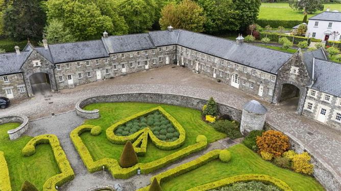 Photo 24 of 26 — 2 The Main Courtyard, Headfort Demesne, Kells, Meath