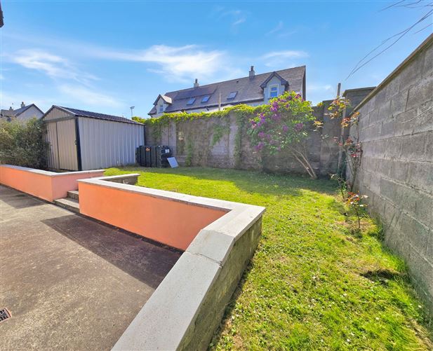 Photo 19 of 27 — 20 Cluain Uillin, Miltown Malbay, Co. Clare