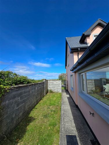Photo 23 of 27 — 20 Cluain Uillin, Miltown Malbay, Co. Clare