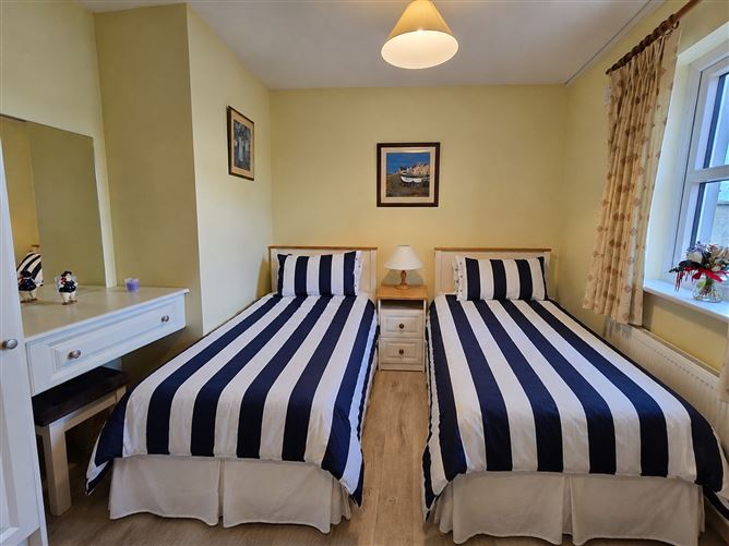 Photo 10 of 27 — 20 Cluain Uillin, Miltown Malbay, Co. Clare