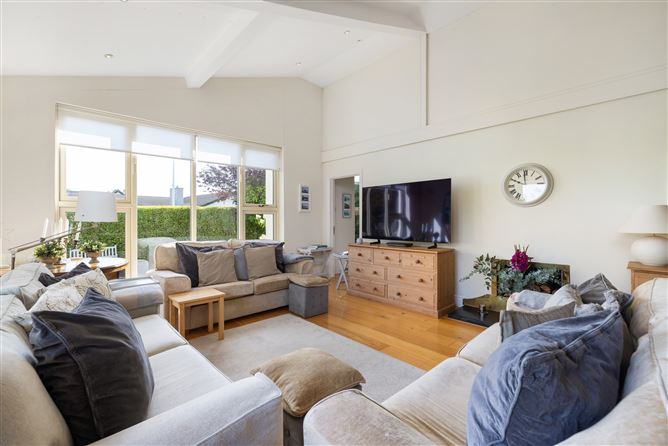 5 The Thicket, Hainault Road, Foxrock, Dublin 18