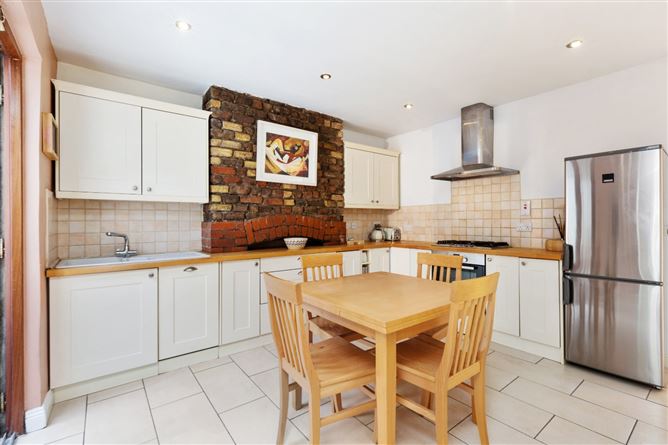 30 Avondale Avenue, Phibsboro, Dublin 7
