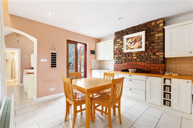 30 Avondale Avenue, Phibsboro, Dublin 7
