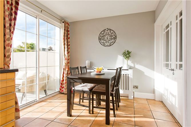 97 Oakton Park, Ballybrack, Co. Dublin