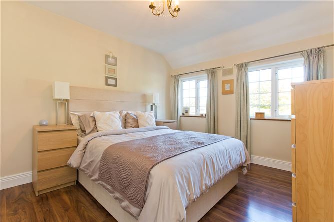 97 Oakton Park, Ballybrack, Co. Dublin