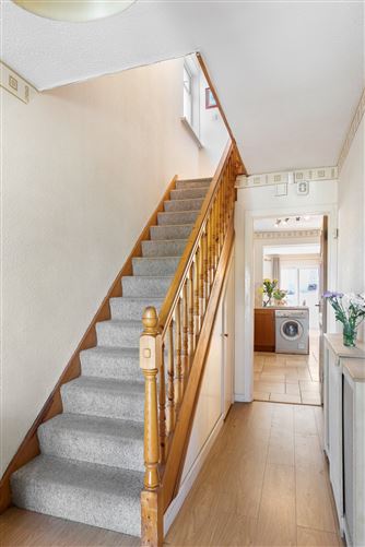 1 Vale View Avenue, Cabinteely, Dublin 18