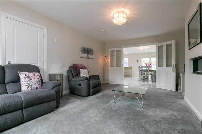 11 Oakhill, Gorey, Co. Wexford