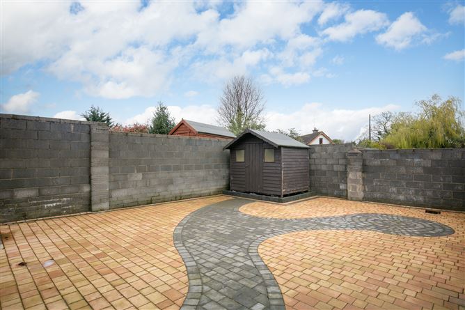 11 Oakhill, Gorey, Co. Wexford