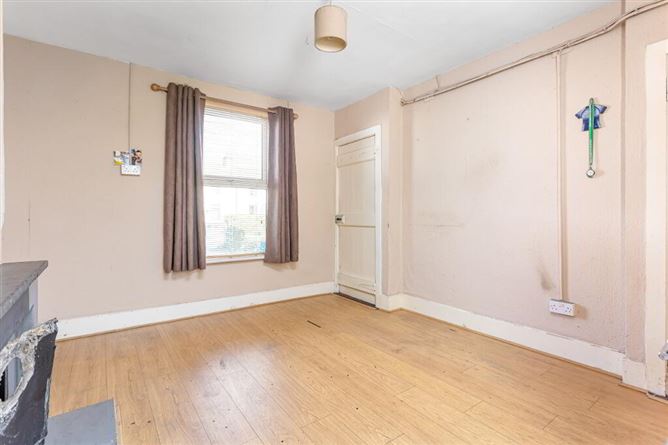 51 Dodsboro Cottages, Lucan, Dublin
