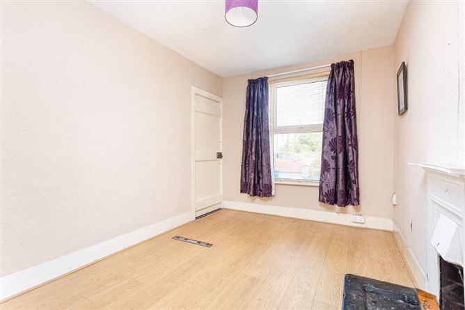 51 Dodsboro Cottages, Lucan, Dublin