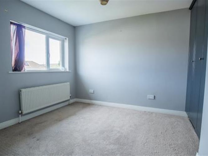 25 Woodbury, Gorey, Wexford