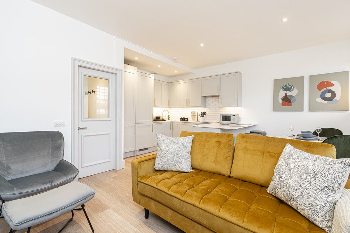 The Royal Flurry,London,Greater London,United Kingdom