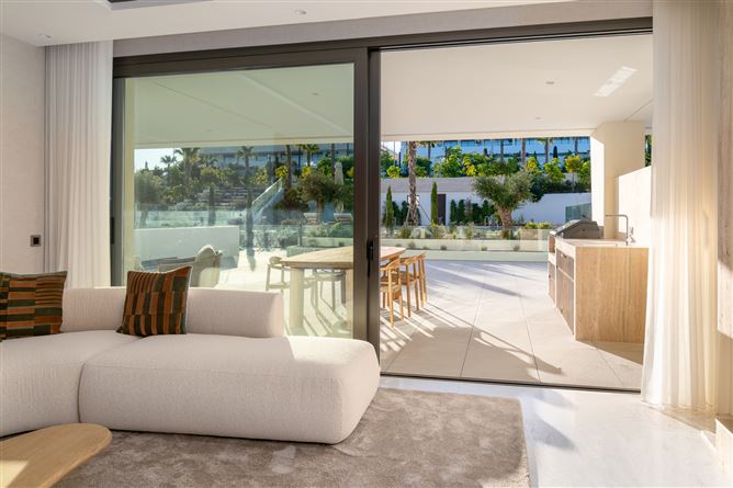 {name:Malaga, codeiso:MA}, Marbella, Marbella Golden Mile, Epic Marbella, Spain - COSTA-01183P
