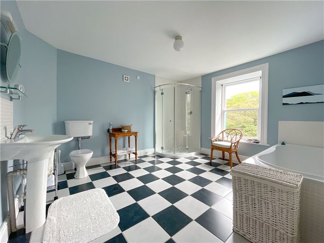 https://photos-a.propertyimages.ie/media/6/3/9/5003936/4ab1e705-9918-4b68-84d4-2aec9cf0917c_l.jpg