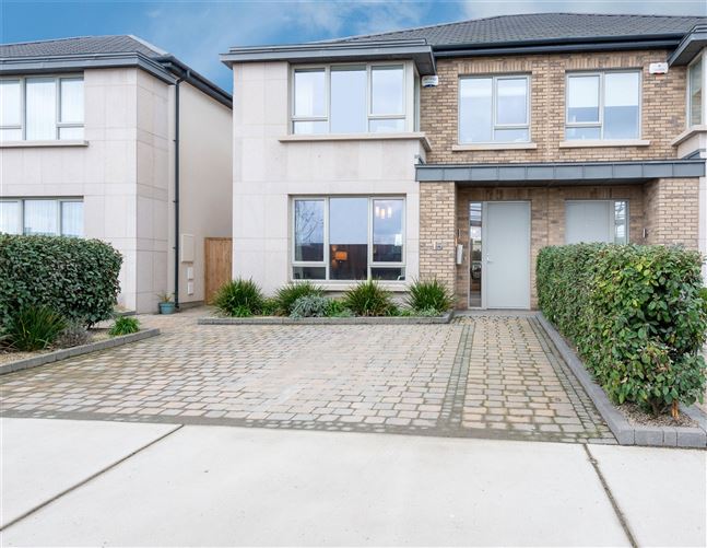 15 The Strand, Marina Village, Greystones