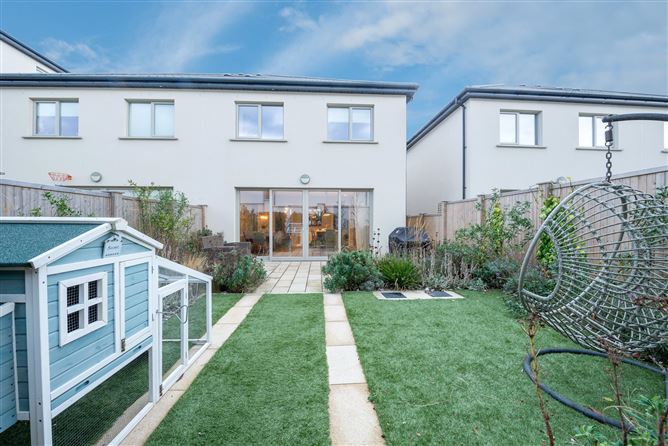 15 The Strand, Marina Village, Greystones