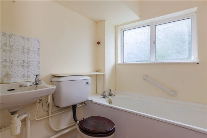 82 Seagrange Road, Baldoyle, Dublin 13