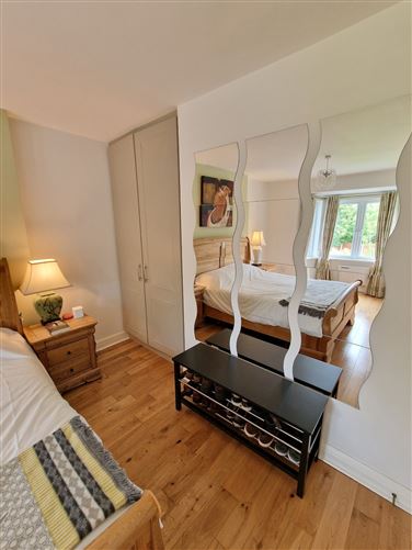 8 Gort Leamhan, Roslevan, Ennis, Co. Clare