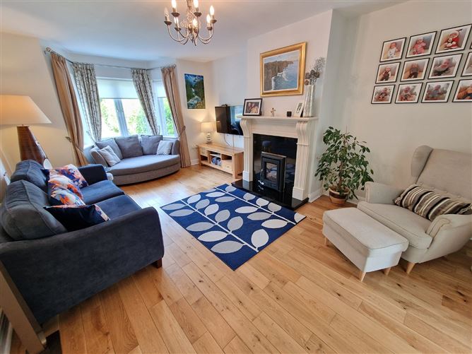 8 Gort Leamhan, Roslevan, Ennis, Co. Clare