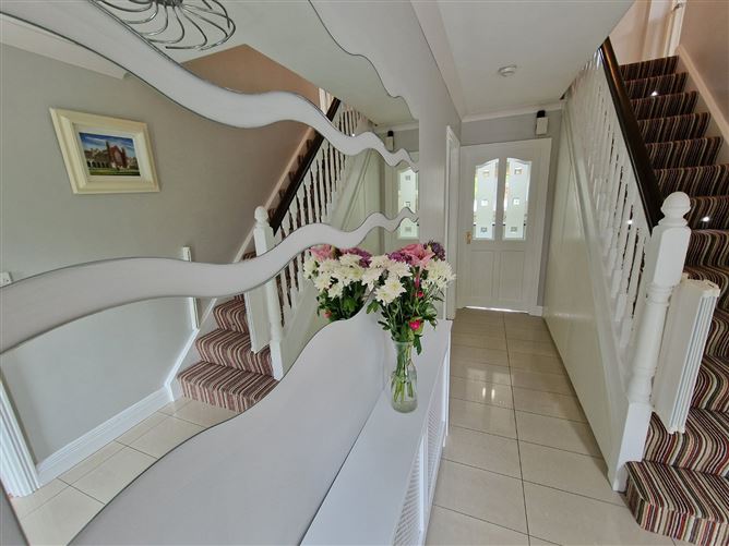 8 Gort Leamhan, Roslevan, Ennis, Co. Clare