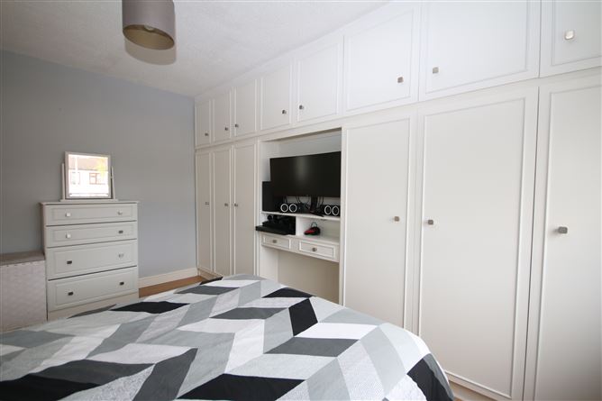 25 Castleknock Elms, Laurel Lodge, Castleknock, Dublin 15