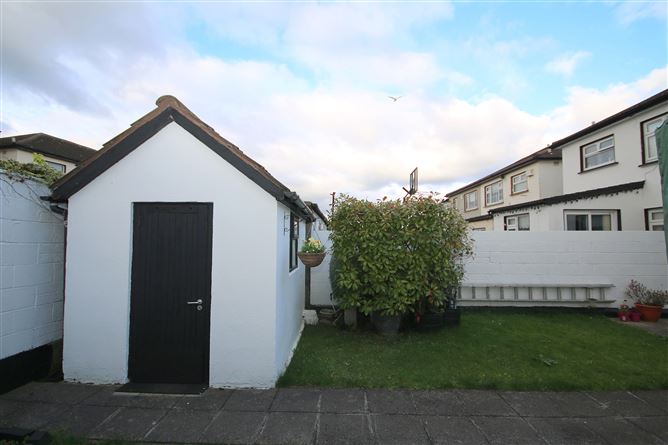 25 Castleknock Elms, Laurel Lodge, Castleknock, Dublin 15