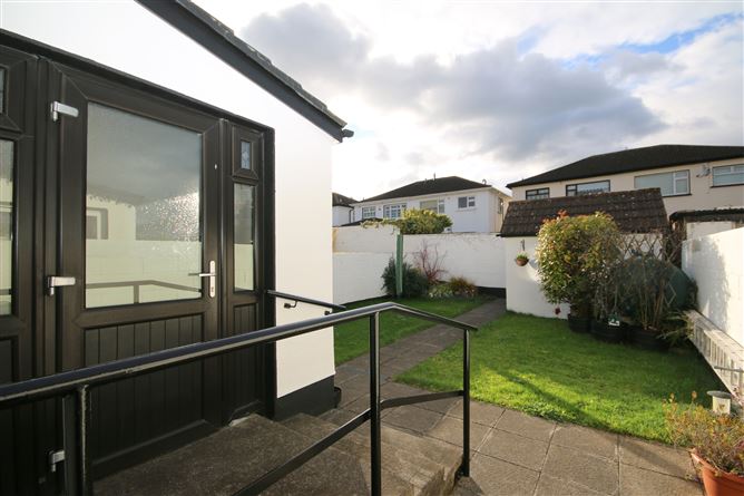 25 Castleknock Elms, Laurel Lodge, Castleknock, Dublin 15