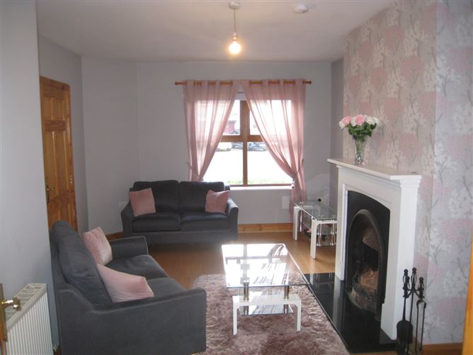 19 Mostrim Oaks, Edgeworthstown, Longford