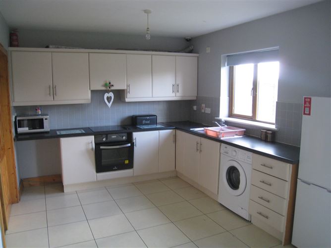 19 Mostrim Oaks, Edgeworthstown, Longford