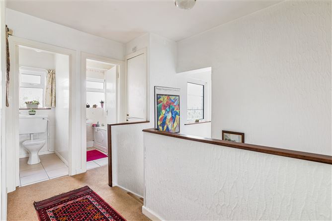 136 Barton Road East, Dundrum, Dublin 14