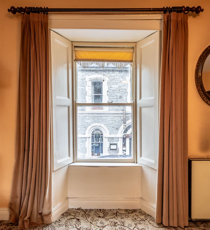 16 Henry Street Kenmare, Kenmare, Kerry 16 Henry Street Kenmare, Kenmare, Kerry