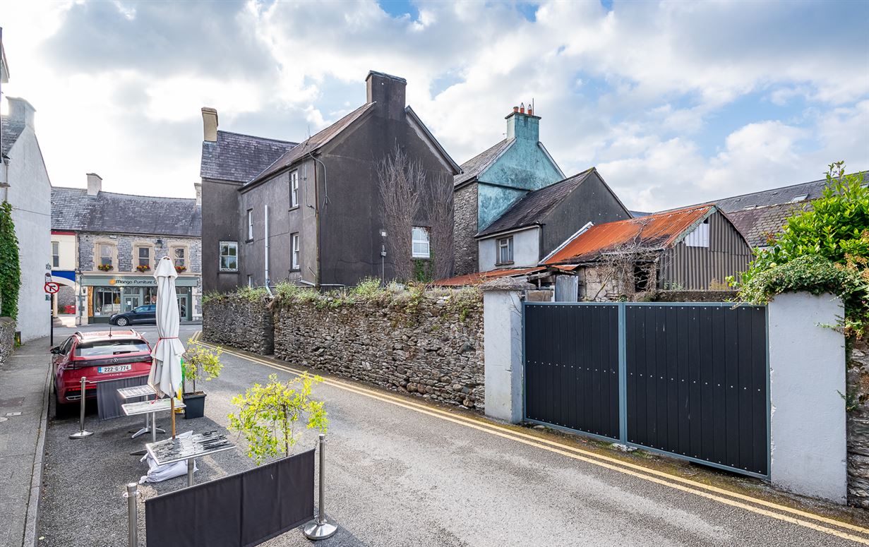 16 Henry Street Kenmare, Kenmare, Kerry 16 Henry Street Kenmare, Kenmare, Kerry