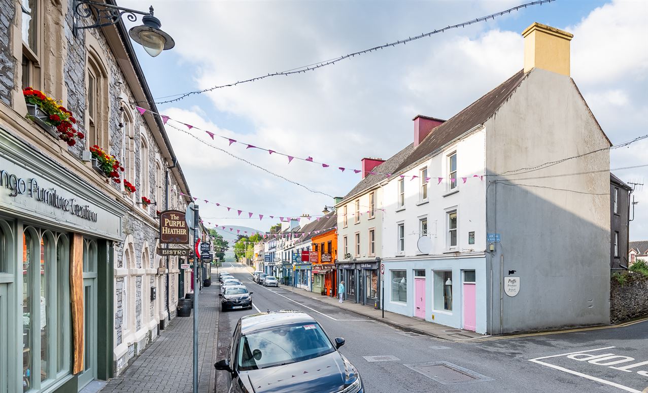 16 Henry Street Kenmare, Kenmare, Kerry 16 Henry Street Kenmare, Kenmare, Kerry
