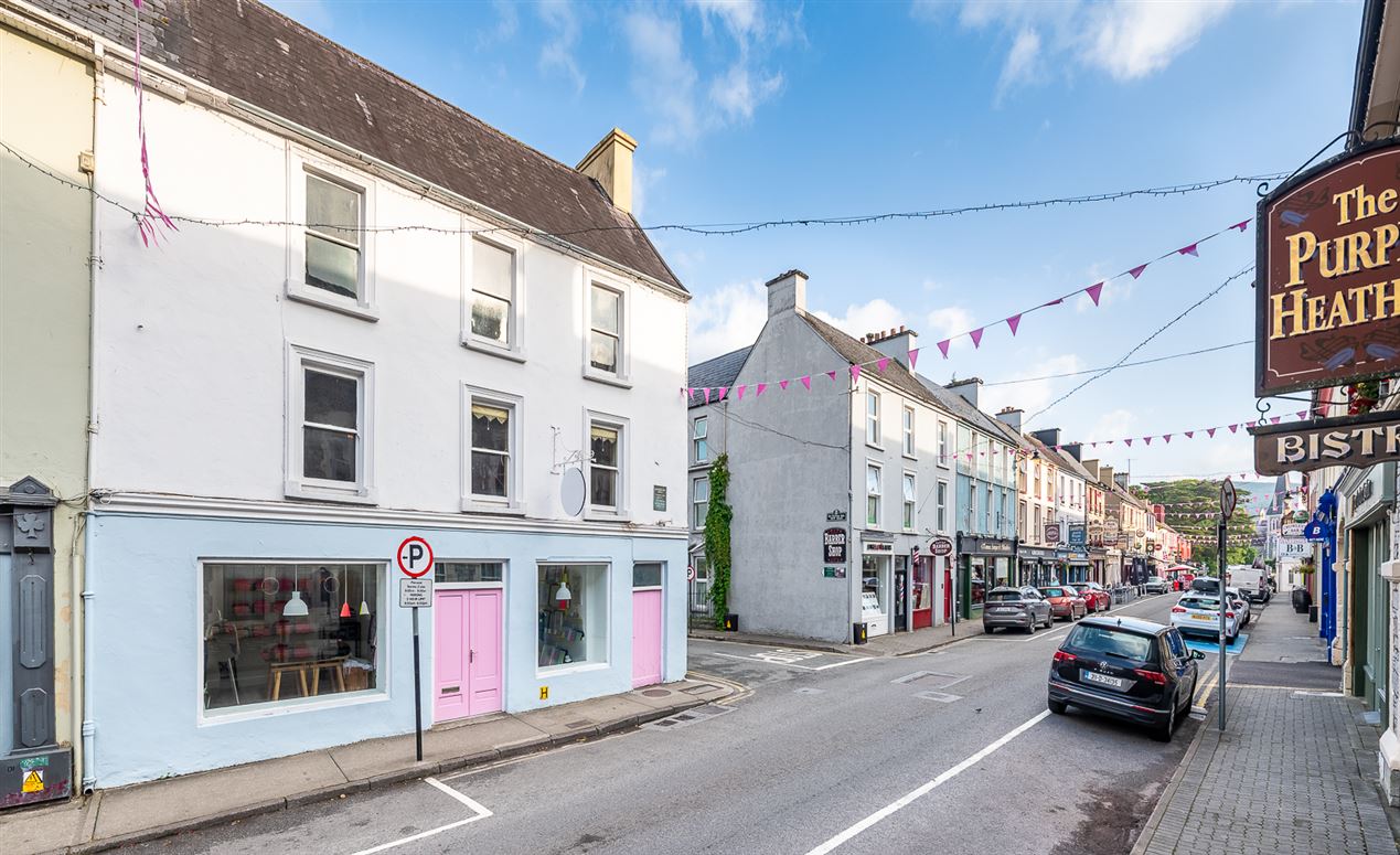 16 Henry Street Kenmare, Kenmare, Kerry 16 Henry Street Kenmare, Kenmare, Kerry