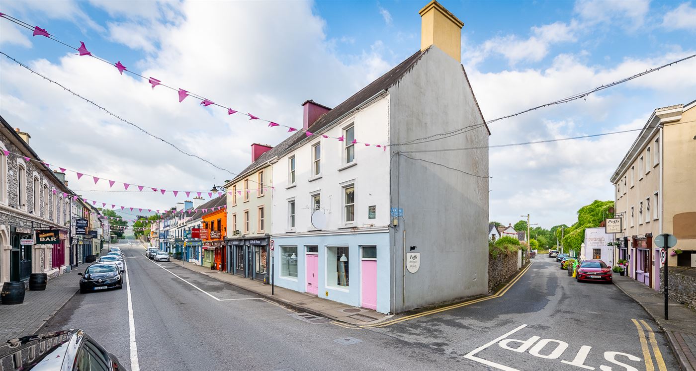 16 Henry Street Kenmare, Kenmare, Kerry 16 Henry Street Kenmare, Kenmare, Kerry