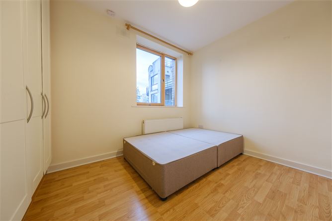 32 Academy Square, Navan, Meath