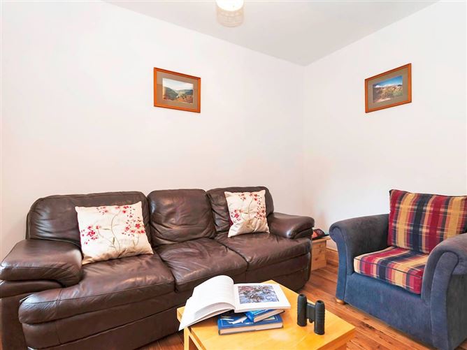 2 Bed in Curry,Curry,  Sligo