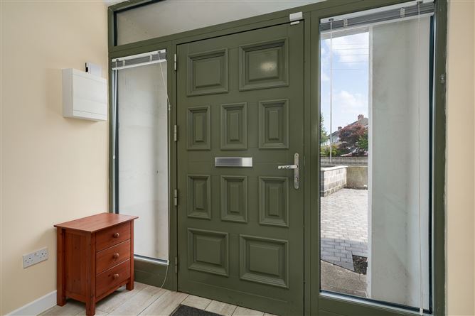 77 PINEWOOD CRESCENT, Glasnevin, Dublin 11