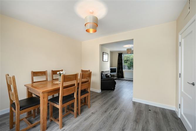 77 PINEWOOD CRESCENT, Glasnevin, Dublin 11