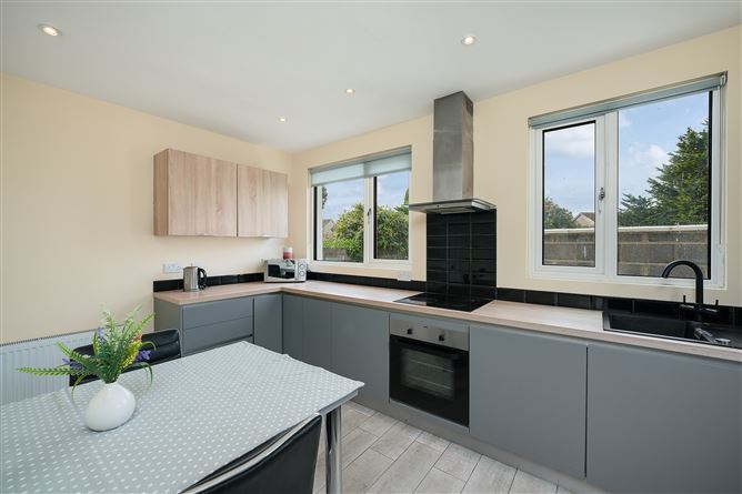 77 PINEWOOD CRESCENT, Glasnevin, Dublin 11