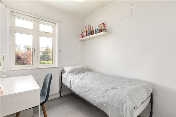 80 St Helens Road, Booterstown, Co. Dublin