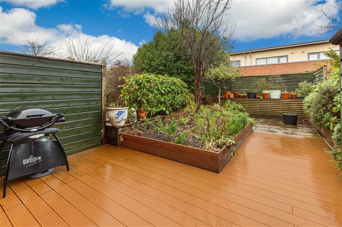 8 Cedarhurst Green, Castleknock, Dublin 15