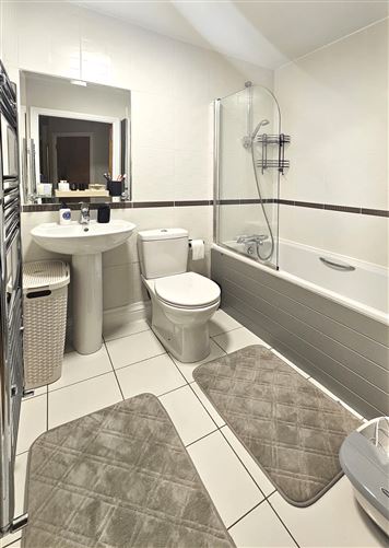 167 Bracken Hill, Blackglen Road, Sandyford, Dublin