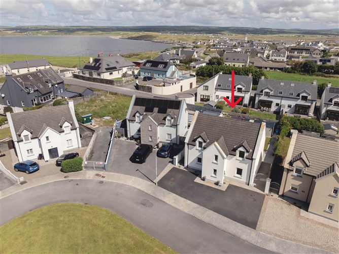 25 An Creag, Lahinch, Clare