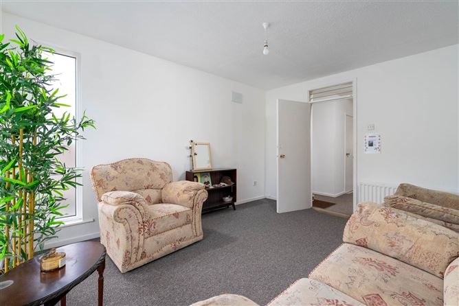 67 Claremont Crescent, Glasnevin, Dublin 11