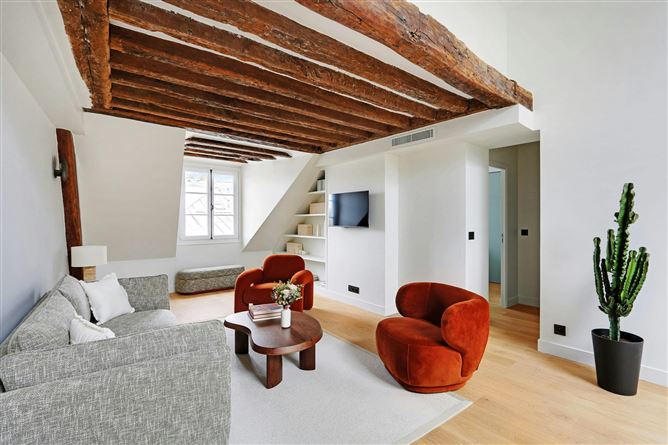 French Whisper,Paris,Île-de-France,France