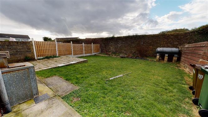 25 Chambersland, New Ross, Co. Wexford