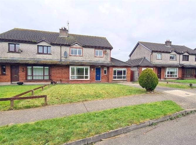 25 Chambersland, New Ross, Co. Wexford